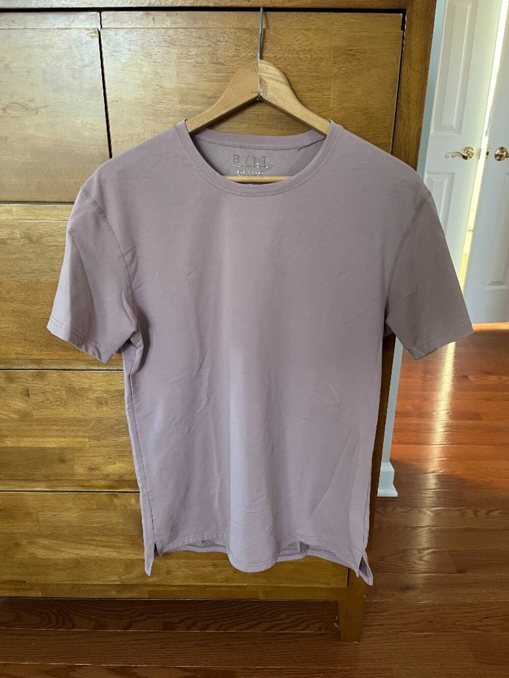 Bylt Split Hem T